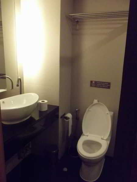 Q Hotel Μπανγκόκ Εξωτερικό φωτογραφία