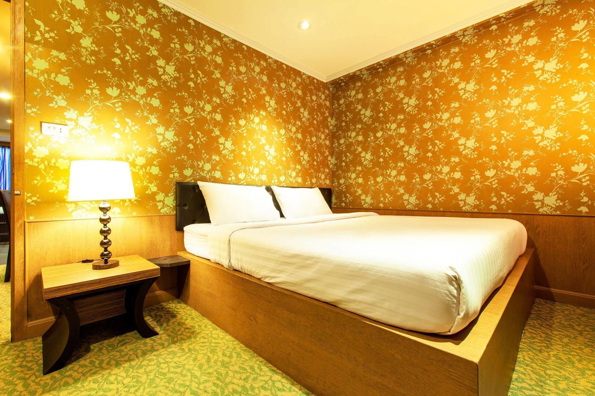 Q Hotel Μπανγκόκ Εξωτερικό φωτογραφία