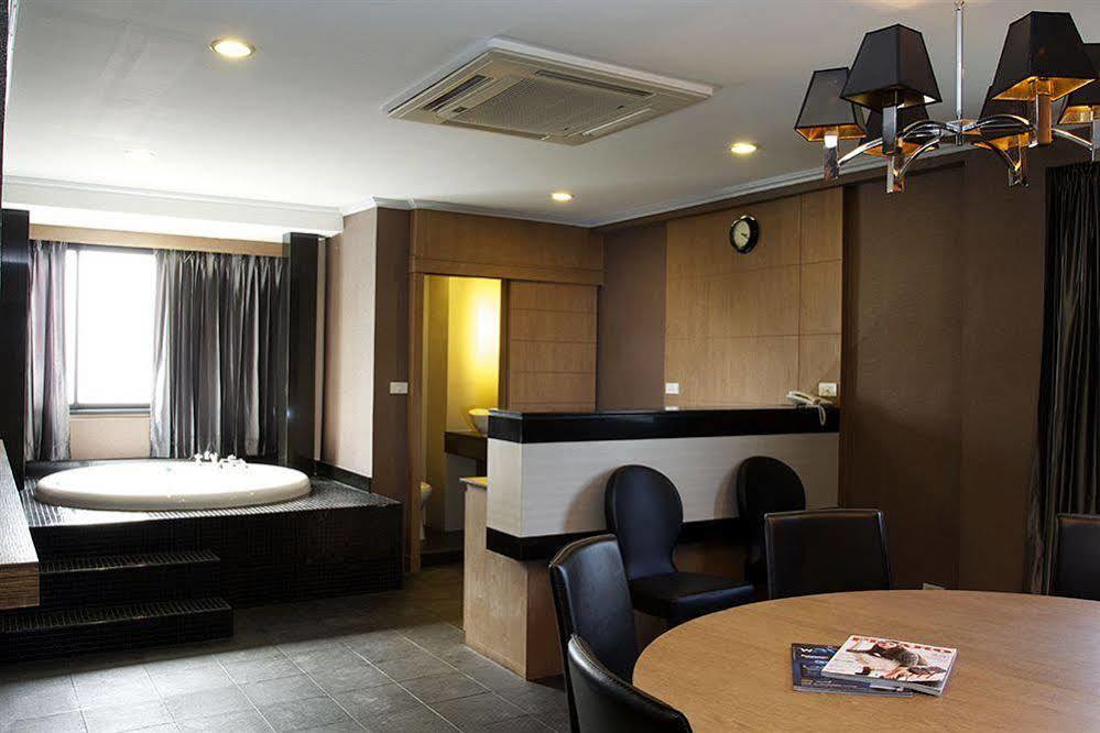 Q Hotel Μπανγκόκ Εξωτερικό φωτογραφία
