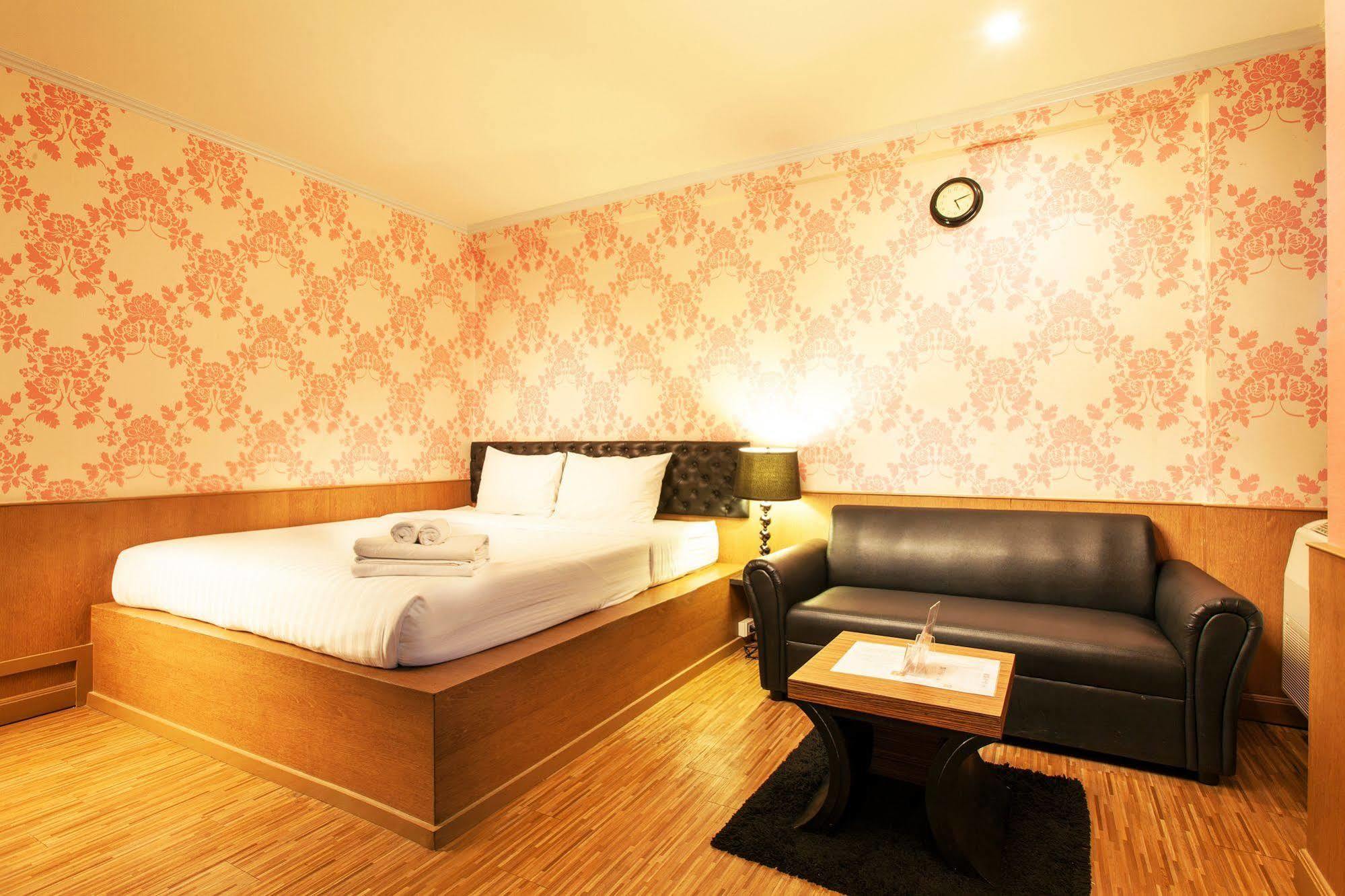 Q Hotel Μπανγκόκ Εξωτερικό φωτογραφία